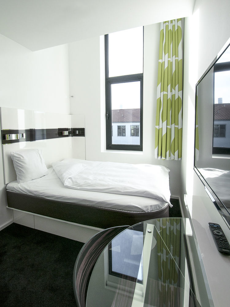 Wakeup - Aarhus Hotel Bagian luar foto
