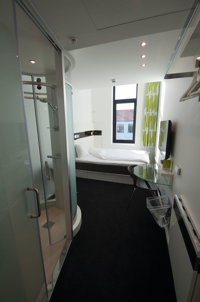 Wakeup - Aarhus Hotel Bagian luar foto